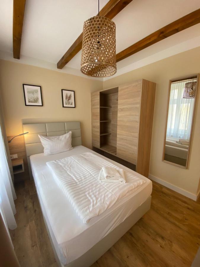 נויברנדנבורג Hotel Sankt Georg מראה חיצוני תמונה